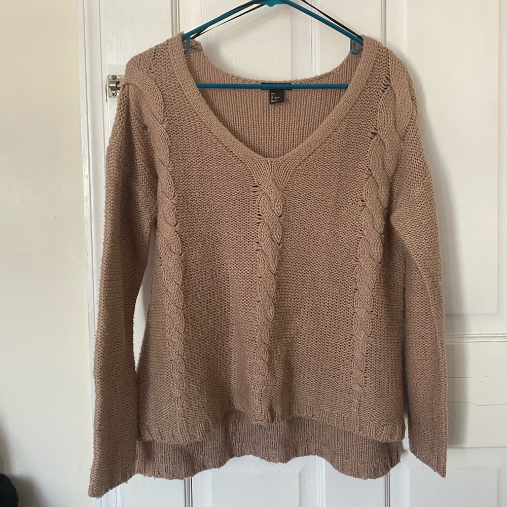 💫 Oversized Cable Knit Sweater
